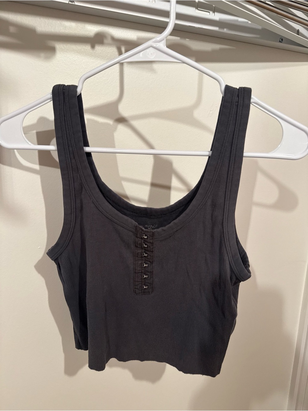 aerie Black Ribbed Hook-Front Crop Tank